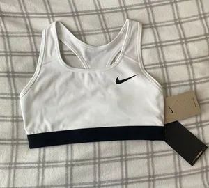 Nike Sports Bra thumbnail 1