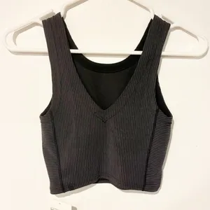 Lululemon Ribbed Softstreme Cropped Tank Top Black Size 0 NEW thumbnail 6