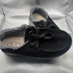 Hey Dude Wendy Womens Slip On Shoes Corduroy Black Size 8 Sherpa Lined Casual thumbnail 7