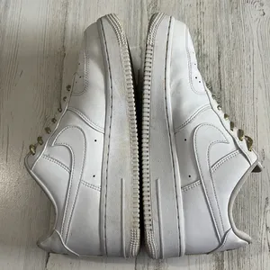 Nike AirForce Ones Size 8.5 thumbnail 7
