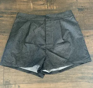 NEW Commense Black Dress Shorts thumbnail 1