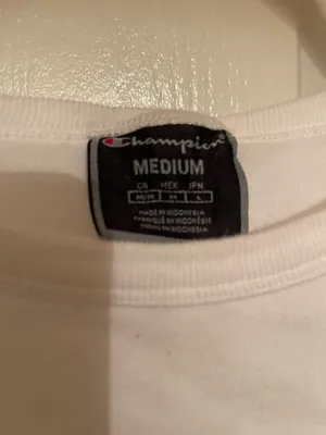 Champion s White cropped shirt thumbnail 2