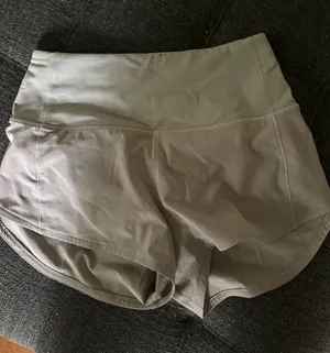 Lululemon Shorts thumbnail 1