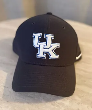 Nike University of Kentucky “UK” Classic99 Baseball Cap | OS thumbnail 1