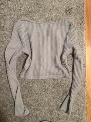 Grey cropped long sleeve top #winterwear No flaws Romwe size S thumbnail 3