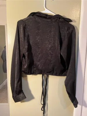 Cotton On Women’s Size Small Tie Front Blouse Long Sleeve Cropped Collar Satin thumbnail 5