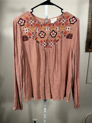 177 Harper Heritage- Dusty Rose Embroidered Long-Sleeve Peasant Top thumbnail 1