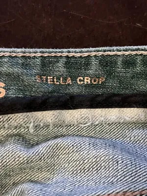 Express Stella Crop Jeans Womens 12 Light Wash Blue Cuffed Cropped Denim thumbnail 9