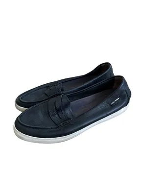 COLE HAAN Women’s Black Leather Slip On Boat Shoes Flats Size 9 thumbnail 2