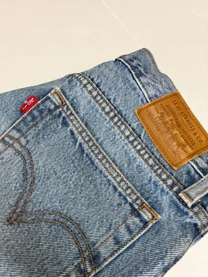 Levi's Premium Wedgie Fit Ankle Jeans - 27 - Light Wash thumbnail 13