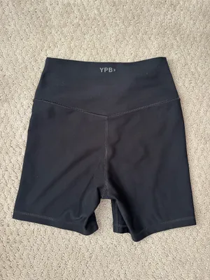 YPB SculpLUX Abercrombie High-Rise Black Women’s Active Shorts thumbnail 3