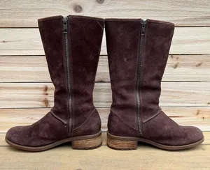 Y2K Brown Suede Leather Mid-Calf UGG Boots w/ Slight Heel and Lined Interior thumbnail 3
