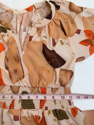 Entro Women’s Floral Midi Dress Size S Beige Orange Smocked Puff Sleeve thumbnail 7