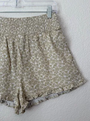 NWOT Entro 100% Cotton Tan Floral Smocked High-Waisted Ruffle Shorts, Sz Small thumbnail 4
