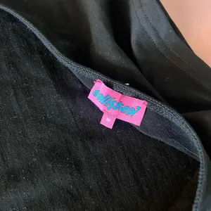 Edikted Black Open-Back Short Sleeve Tee thumbnail 8