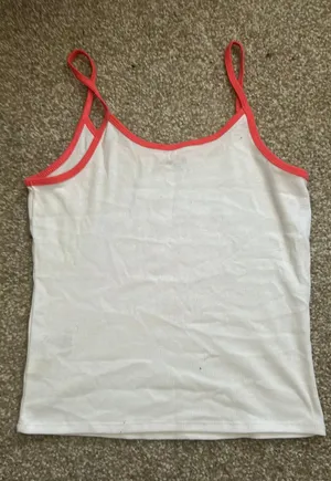 Walmart A flower summer cute hibiscus tank top lined with summary red/pink lining for the straps and along the top of the tank top thumbnail 1