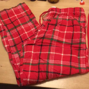 Womens 2Pc plaid pj top & pants set Red Size Small/Medium thumbnail 3