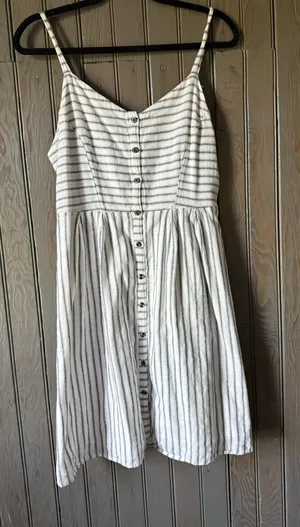 Sundress Old Navy thumbnail 1