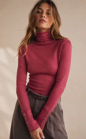 FREE PEOPLE Long Sleeve Mock Neck Studded Sleeve Red Thermal Top Tee Size XS thumbnail 1