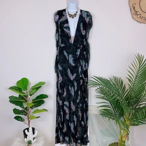 Bellevue Feather Black Zariah V Neck Long Sleeve Maxi Dress Wedding Guest thumbnail 2