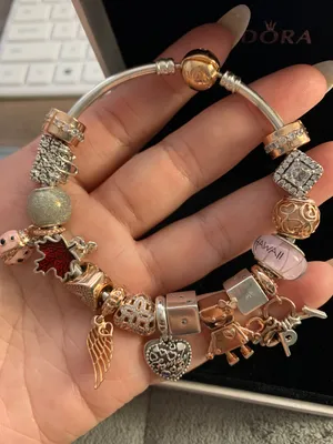 Pandora Bracelet (17 Charms) thumbnail 4