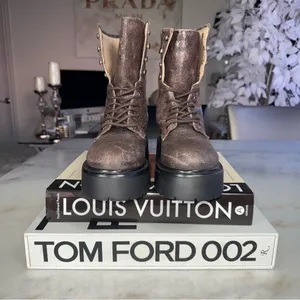 New Steve Madden Rowen Brown Distressed Leather Combat Boots Chunky Lug Sole 9.5 thumbnail 5