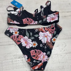 BOGO Cupshe Twilight Garden Underwire Bikini Top & High Cut Bottoms Set thumbnail 9
