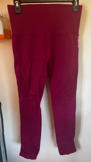 Gymshark Energy Seamless Cut Laser Leggings thumbnail 1
