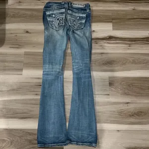 Rock Revival Sundee Mid Rise Boot Blue Jeans Women’s 25 thumbnail 2