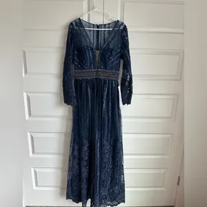 Mac Duggal Long Sleeve Floral Illusion‎ Midnight Navy A Line Gown Size 8 NWT thumbnail 8