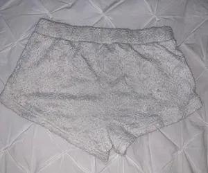Forever 21 Lace Shorts thumbnail 2