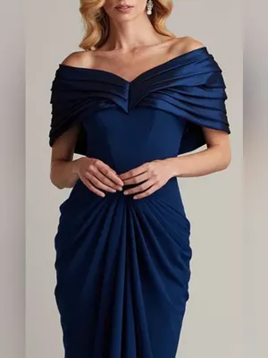 NEW Tadashi Shoji Seraphine Pleated Portrait Collar navy blue Gown Sz 14 thumbnail 5