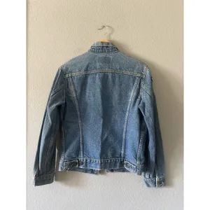 Vintage Levi's Denim‎ Jacket thumbnail 2