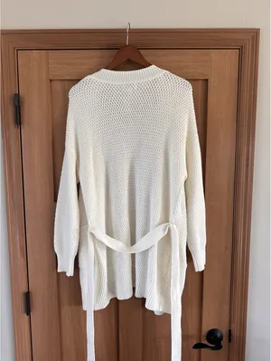 NWT Evereve Nico Wrap Cardigan Sweater Off White Women’s size Medium thumbnail 7