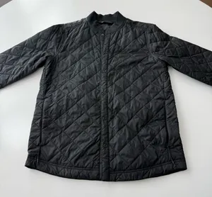 Under Armour Fitted Quilted Thin Puffer Jacket Size Medium thumbnail 1