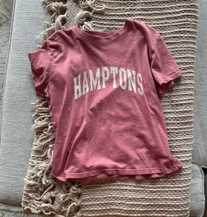 Brandy Melville John Galt Pink Cotton Hamptons Graphic T-Shirt thumbnail 1