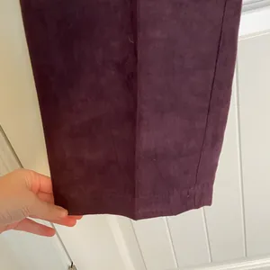EUC Vintage Birch Hill‎ women’s dark purple faux suede casual pants size 10 thumbnail 4