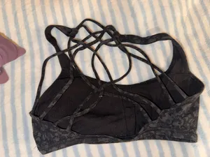 Lululemon sports bra thumbnail 2