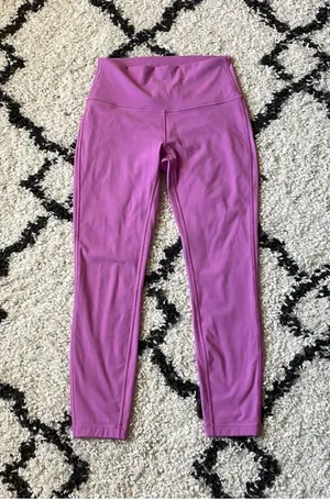 Lululemon RARE NWOT💕⚡️Wunder Under Luxtreme High-Rise Tight 28" thumbnail 3