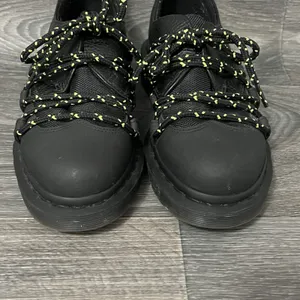 Dr. Martens AW004 Estrela Shoes Black Leather Women's US Sz 7, EU 38 Grunge thumbnail 3