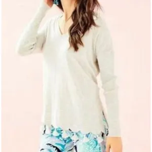 Lilly Pulitzer Martine Sweater Women's Light Gray Tassel Hem Long Sleeve Size M thumbnail 3