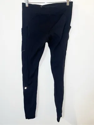 Lululemon Women’s Black Active Leggings with Side Pockets and Reflective Details thumbnail 6