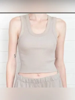 brandy melville connor top thumbnail 2