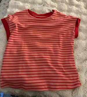Shein red and pink striped cute top! thumbnail 1