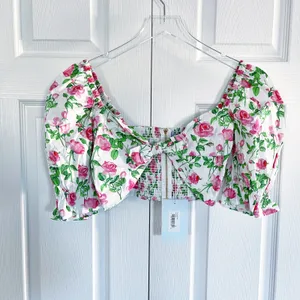 Hill House Home Isabella Top Pink Roses Puff Sleeve Smocked Crop thumbnail 3