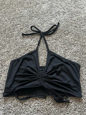 Haute Monde Black Halter Ruched Crop Top thumbnail 2