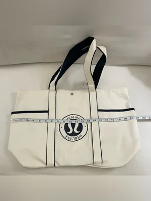 lululemon athletica Daily Multi Pocket Canvas Tote cream with Navy Logo NWT thumbnail 5