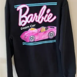 Barbie Dream Car Classic Logo Crew Neck Black Pink Patch Medium NEW NWT thumbnail 3