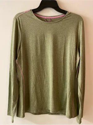 Bass Outdoor Olive Long Sleeve Crew Top with Pink Contrast Stitching thumbnail 1