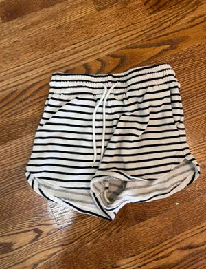 Striped shorts Multiple thumbnail 1